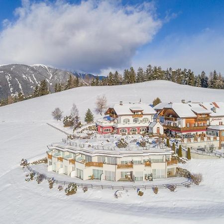 Hotel Amaten Brunico Eksteriør bilde