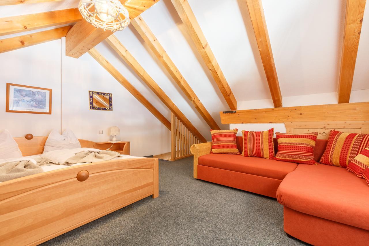 Hotel Amaten Brunico Eksteriør bilde